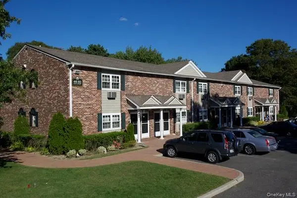 96E Easy ST #96E, Sayville, NY 11782