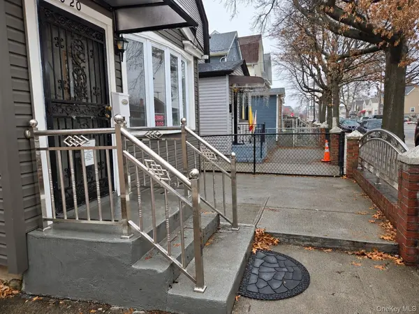 12020 142nd PL, Jamaica, NY 11436