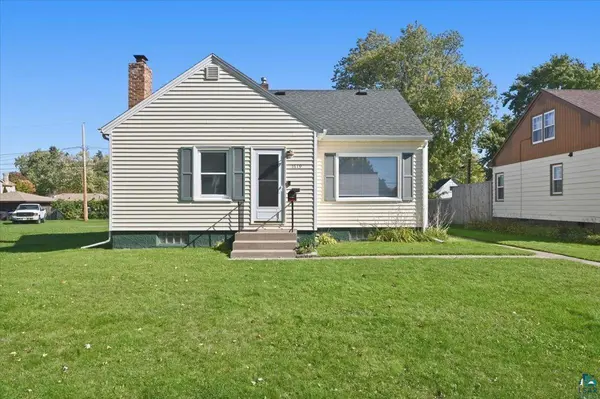 1619 E 4th St, Superior, WI 54880
