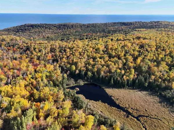7031 Highway 61, Silver Bay, MN 55614