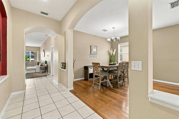 35136 DEERFIELD OAKS DR, Zephyrhills, FL 33541