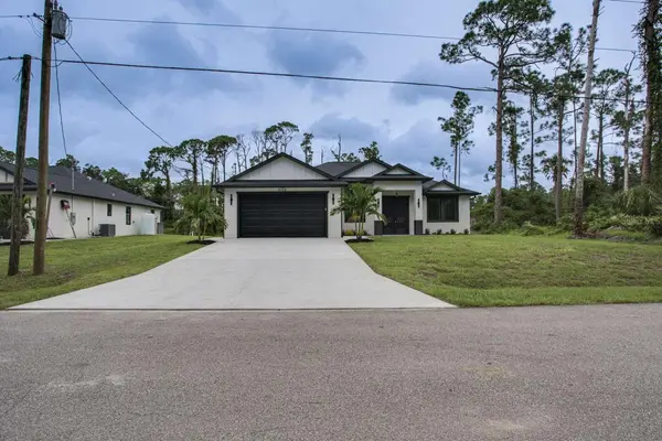 5752 SHAFFER AVE, North Port, FL 34291