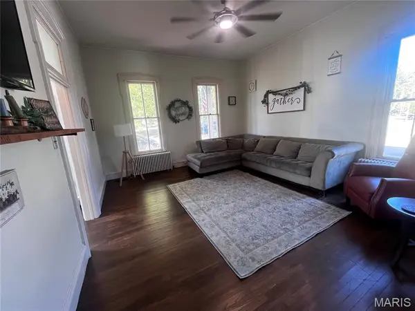 Address not disclosed, Greenville, IL 62246