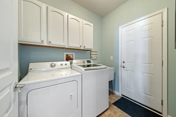 840 Voyage WAY, Elgin, IL 60124