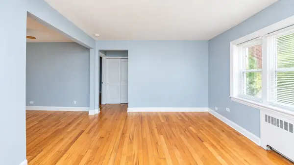 227 Custer AVE #1, Evanston, IL 60202