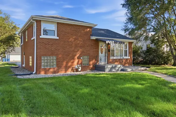 1252 S 8th AVE, Kankakee, IL 60901