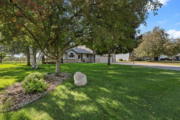 24825 22nd AVE, Saint Augusta, MN 56301