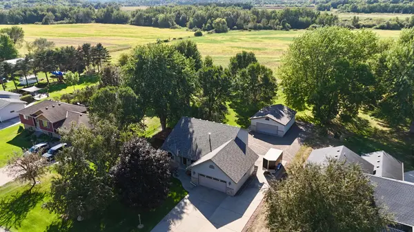 24825 22nd AVE, Saint Augusta, MN 56301