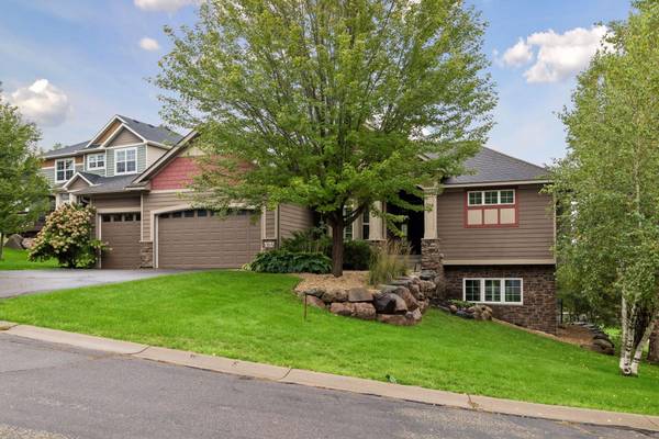 12844 Garrett CT, Apple Valley, MN 55124
