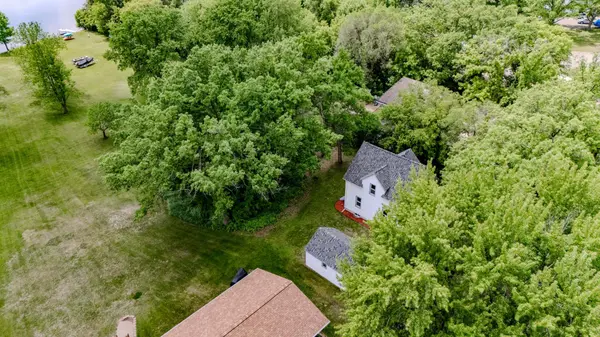 1003 Lindbergh DR S, Little Falls, MN 56345