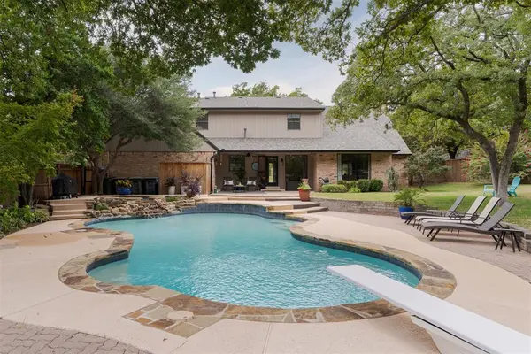 2209 Faircloud DR, Edmond, OK 73034