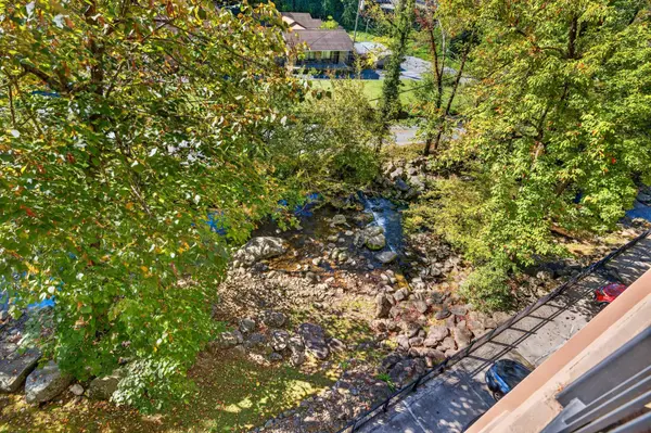 210 Roaring Fork Ext #404, Gatlinburg, TN 37738