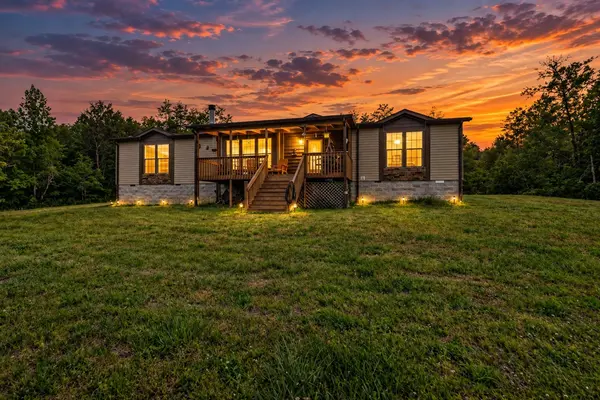 4455 Jonesville Rd, Clarkrange, TN 38553