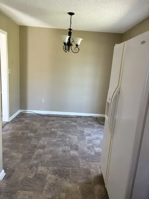 1666 Lillian Ct, Columbia, TN 38401