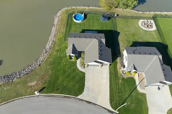 731 S Lakeview St, Haysville, KS 67060-5200