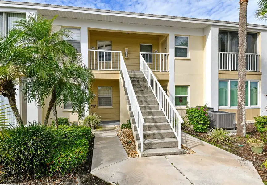 421 CERROMAR TER #469, Venice, FL 34293