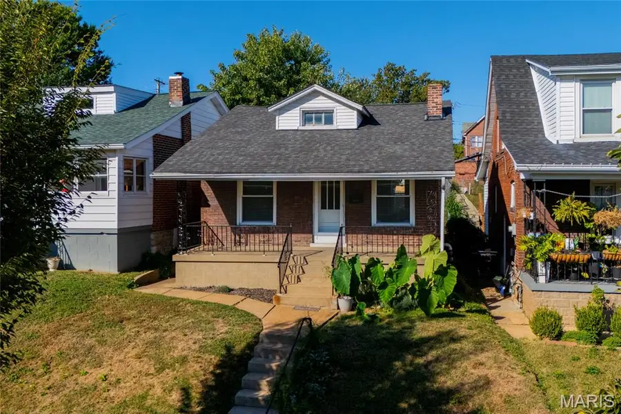 2625 January AVE, St Louis, MO 63139