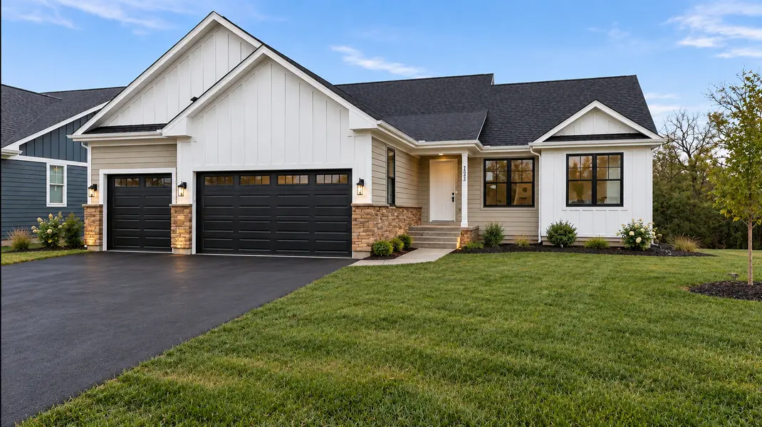 1225 Noble DR, Port Barrington, IL 60010