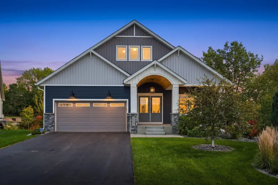 3937 Noah CT NW, Prior Lake, MN 55372