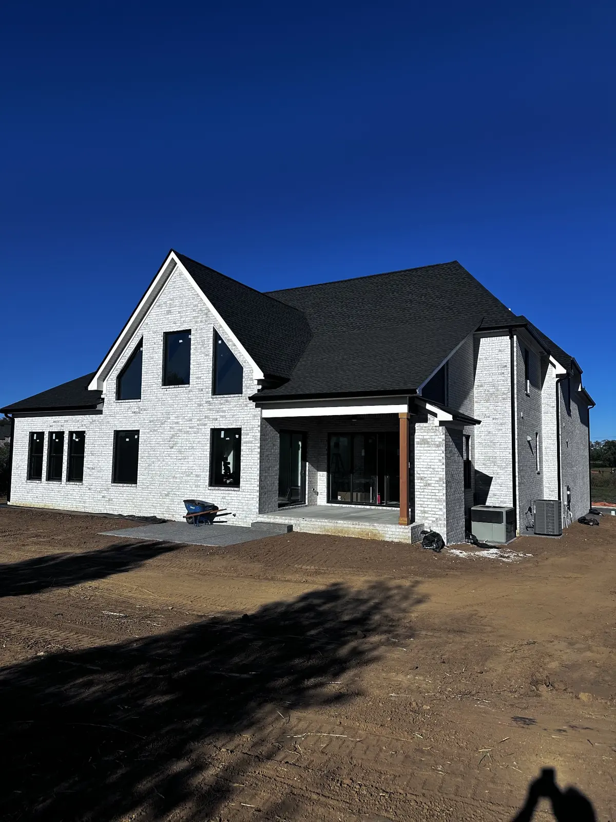424 Bell Lake Rd, Gallatin, TN 37066