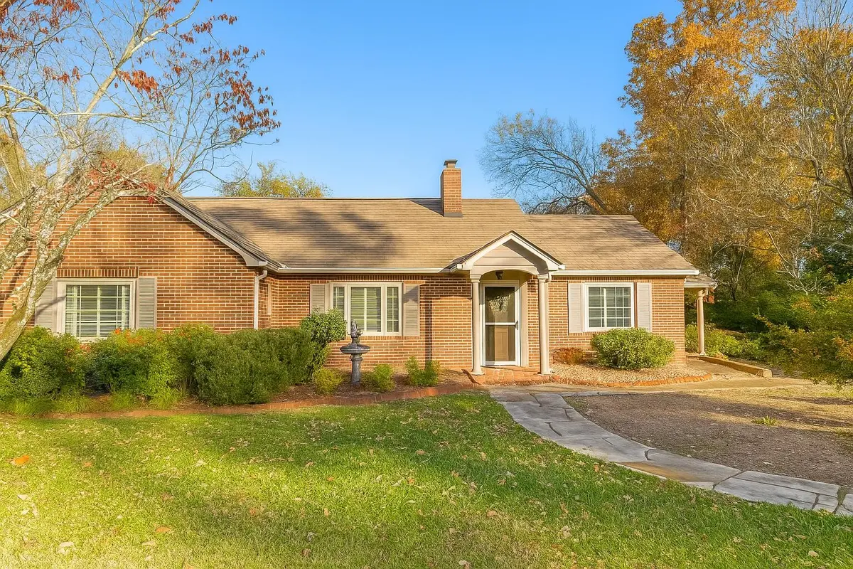 2920 Ozark Rd, Chattanooga, TN 37415