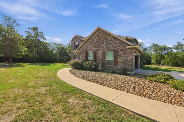 245 Chisholm TRL, Bastrop, TX 78602
