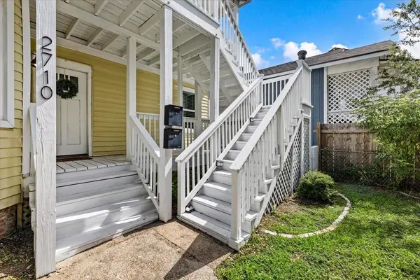 2710 Avenue P 1/2, Galveston, TX 77550