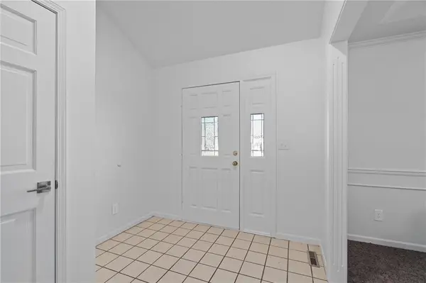 436 NW Eastwood DR, Blue Springs, MO 64014