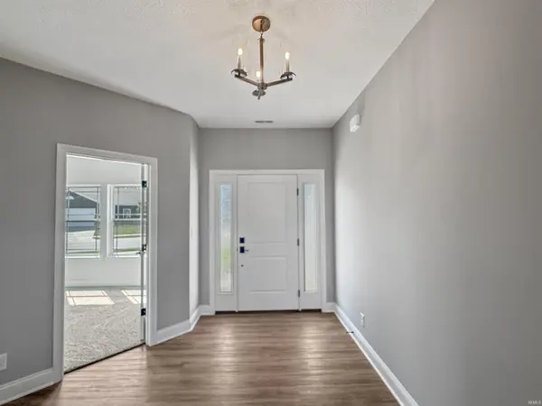 18 Hayloft DR, West Lafayette, IN 47906