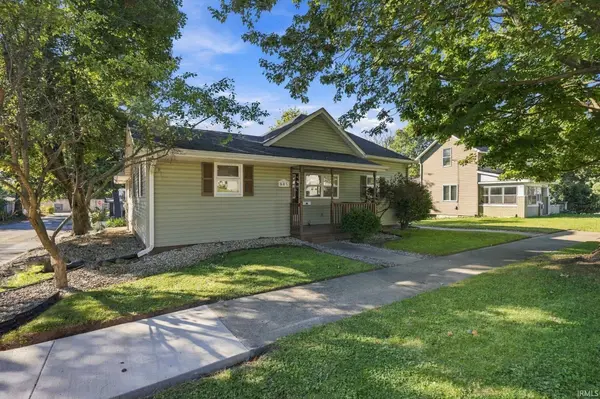 803 W Tipton ST, Huntington, IN 46750