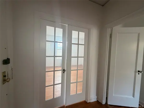 37-22 85th ST #42, Jackson Heights, NY 11372