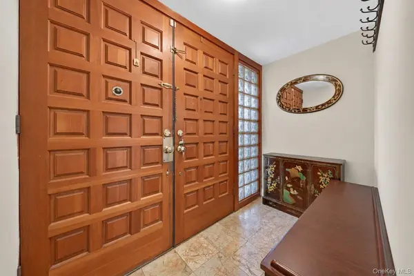 40-45 193rd ST, Flushing, NY 11358