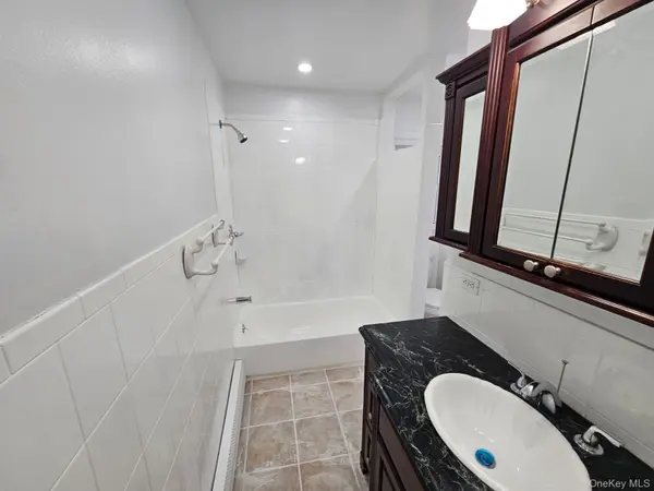 14728 227th ST, Springfield Gardens, NY 11413