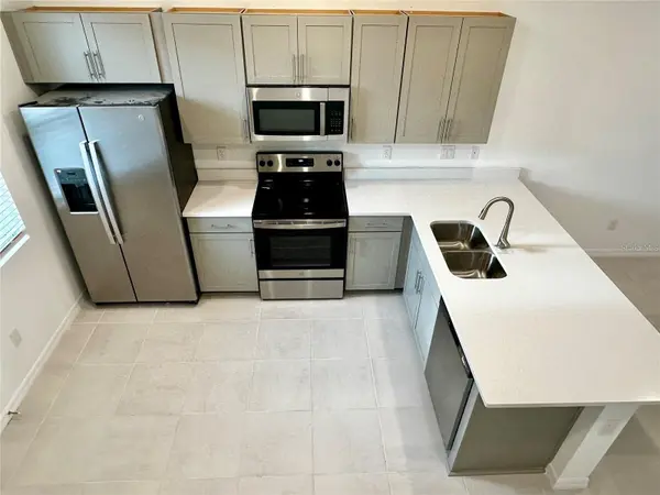 8516 DAYBREAK ST ST, Sarasota, FL 34241