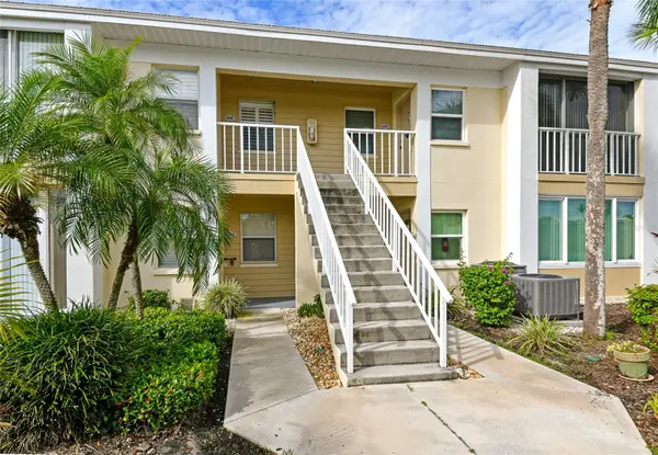 421 CERROMAR TER #469, Venice, FL 34293
