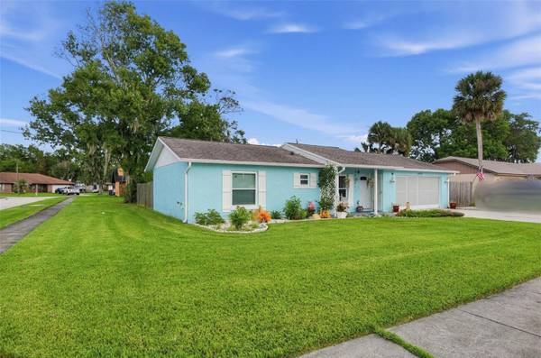 1959 MENGER CIR, South Daytona, FL 32119