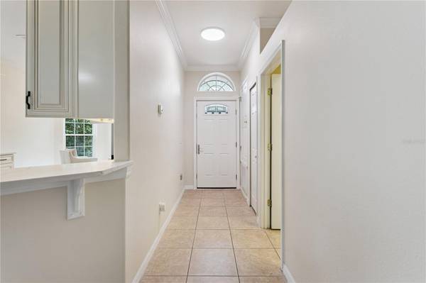 5018 TEMPIC DR, Mount Dora, FL 32757