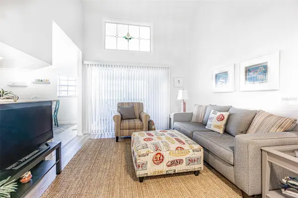 6907 STONES THROW CIR N #2203, St Petersburg, FL 33710