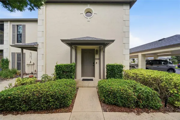 4520 SOUTHAMPTON CT #4520, Tampa, FL 33618