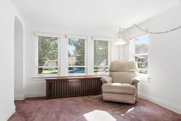 4562 N Mulligan, Chicago, IL 60630