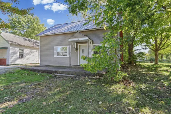 415 W Main ST, Arcola, IL 61910