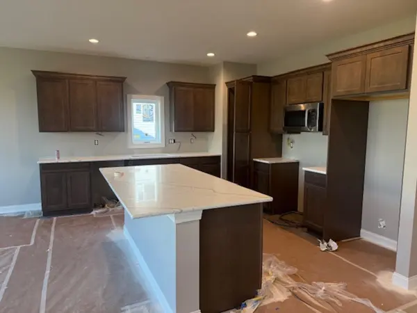 2735 Amber Valley RD, Cedar Falls, IA 50613