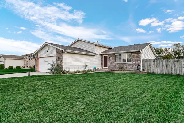 7355 Kestrel Street, Hobart, IN 46342