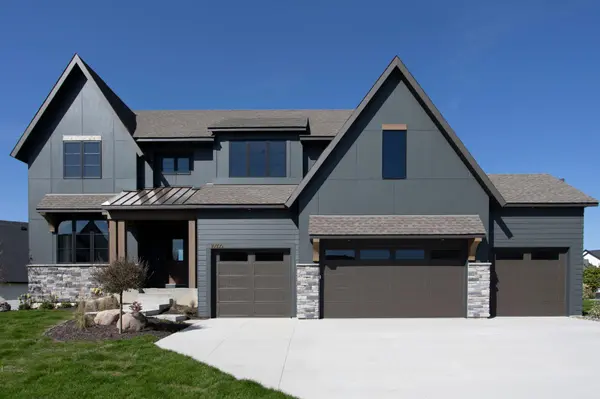 16500 64th AVE N, Maple Grove, MN 55311