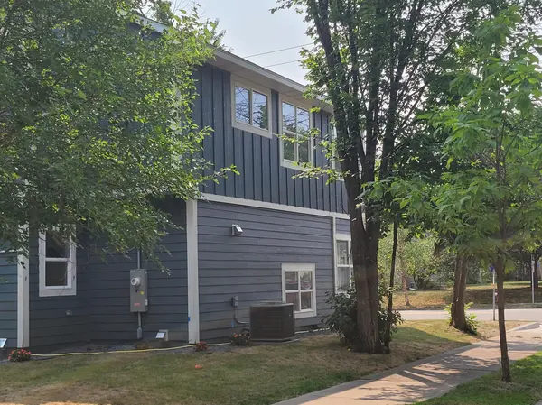 2224 E 42nd ST, Minneapolis, MN 55407