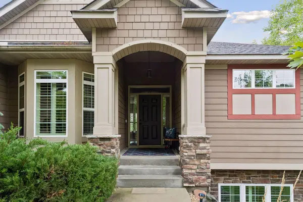 12844 Garrett CT, Apple Valley, MN 55124