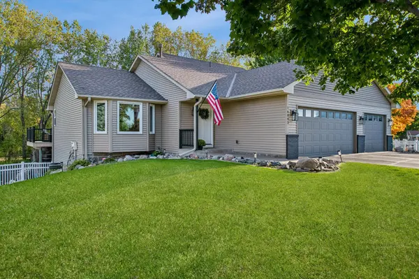 16093 Wren CT SE, Prior Lake, MN 55372