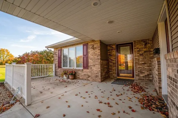 211 Valley View DR SE, Willmar, MN 56201