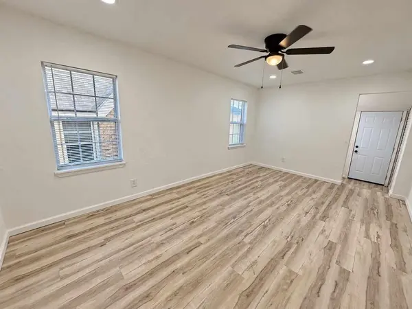 2200 NE 19th ST, Oklahoma City, OK 73111