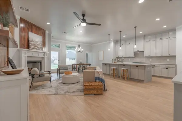 9313 SW 39th ST, Oklahoma City, OK 73179